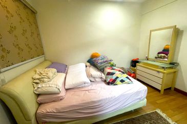 The Plaza Condominium