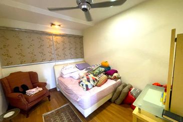 The Plaza Condominium