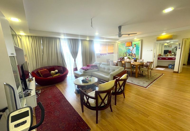 The Plaza Condominium