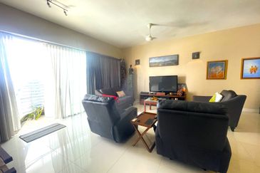 The Plaza Condominium