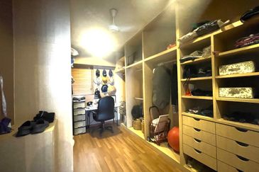 The Plaza Condominium