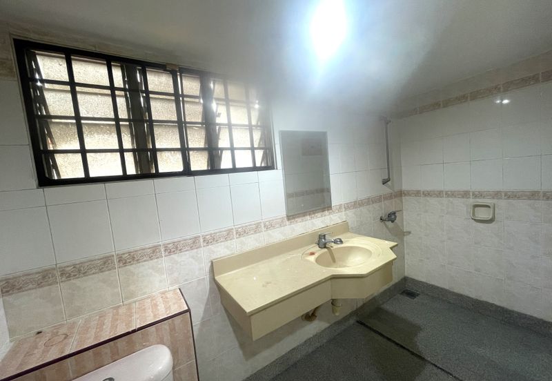 Avenue 23, Sunway Damansara