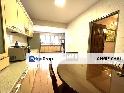 Strategic location surrounded by business amenities , Selangor, Petaling Jaya