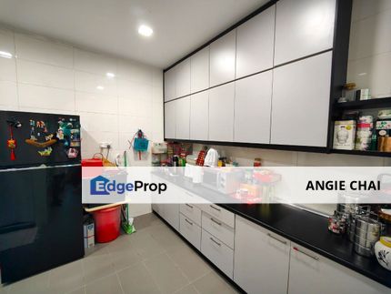 End-Lot 2 Storey Link with Extra Space & Privacy , Selangor, Petaling Jaya