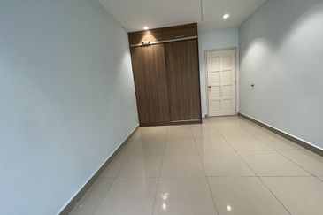 Fully Renovated Modern 2-Storey Link House @ Sunway Damansara
