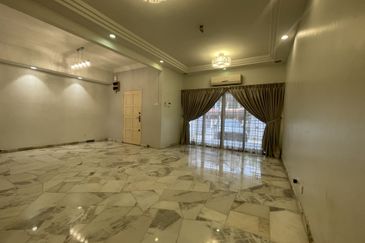 Fully Renovated Modern 2-Storey Link House @ Sunway Damansara