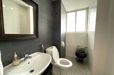 The Plaza Condominium