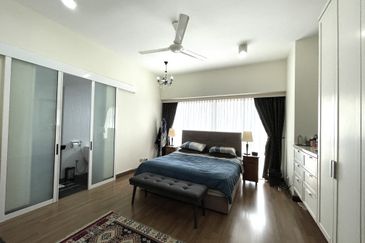 The Plaza Condominium