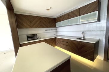 The Plaza Condominium