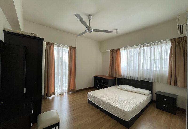 The Plaza Condominium