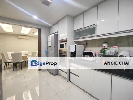 Exclusive Freehold Home with Modern Upgrades , Selangor, Petaling Jaya