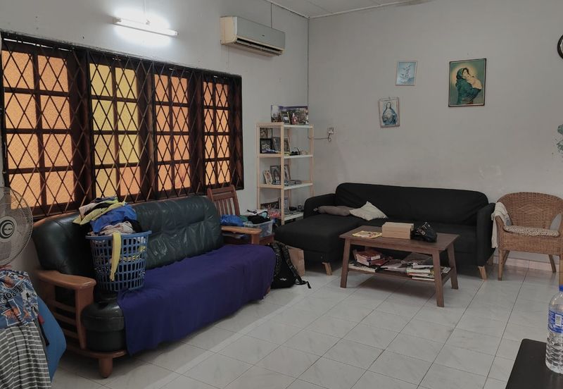 Paramount Garden (Taman Paramount)