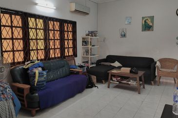 Paramount Garden (Taman Paramount)