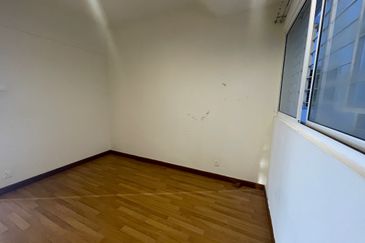 The Plaza Condominium