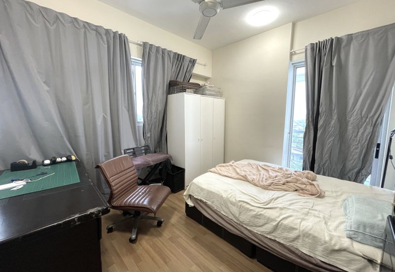 The Plaza Condominium