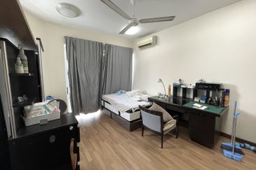 The Plaza Condominium