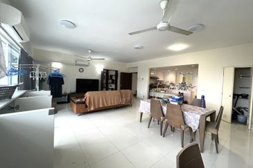 The Plaza Condominium