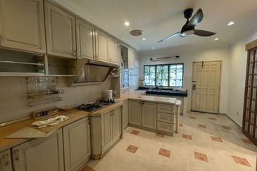 Taman Tun Dr Ismail (TTDI)