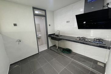 The Plaza Condominium