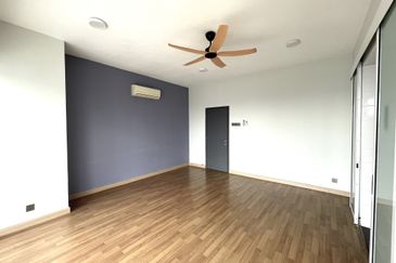 The Plaza Condominium