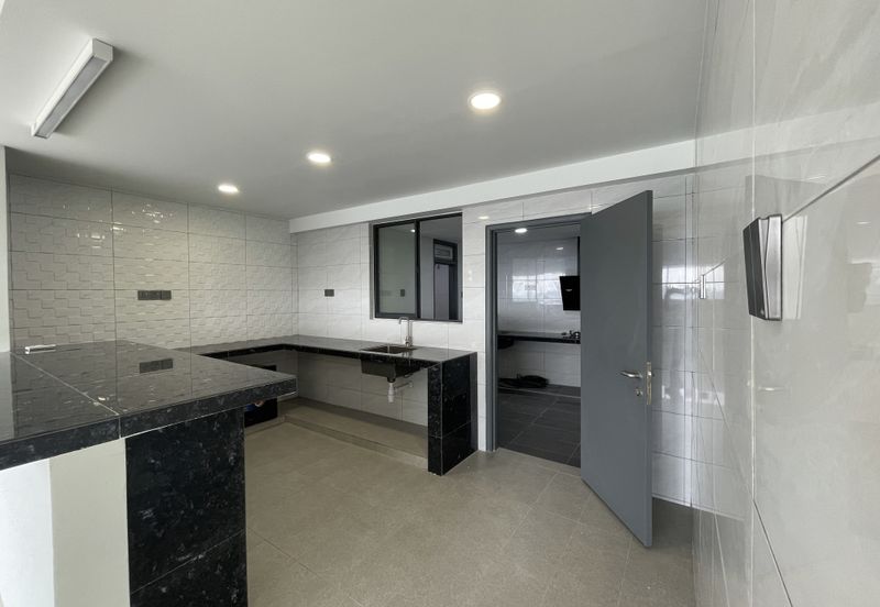 The Plaza Condominium