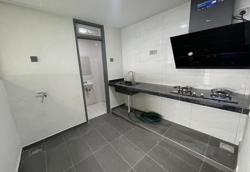 The Plaza Condominium