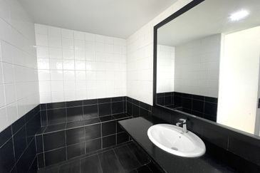 The Plaza Condominium