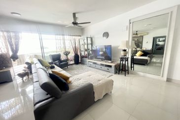 The Plaza Condominium