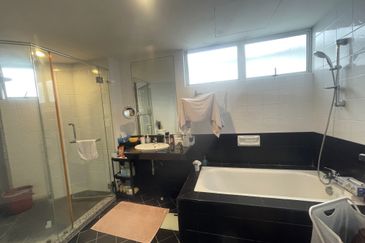 The Plaza Condominium