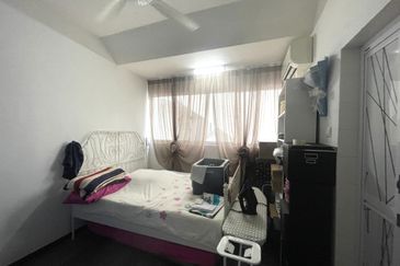 The Plaza Condominium