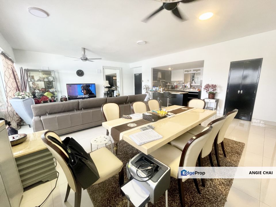 Luxurious Corner Unit at The Plaza TTDI Taman Tun , Kuala Lumpur, Taman Tun Dr Ismail