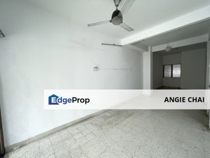 Charming 2-Storey Link House @ SS23 Taman SEA for Sale, Selangor, Petaling Jaya