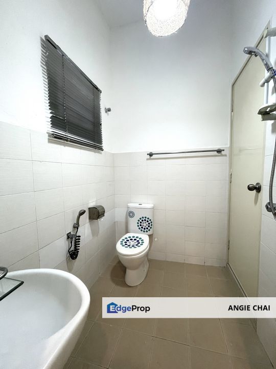 Bayu Perdana 2  Charming Intermediate Terrace in a Prime Location, Selangor, Kota Damansara