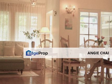 Charming 1.5-Storey Garden Townhouse Surrounded by Lush Greenery, Selangor, Sunway Damansara