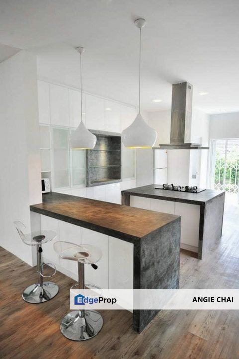 Newly Refurbished 2 Sty Bungalow in Petaling Jaya with Swimming Pool, Selangor, Petaling Jaya