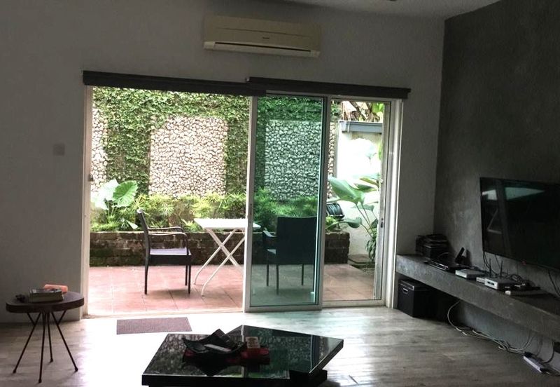 Bukit Gasing, Seksyen 5