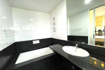 The Plaza Condominium