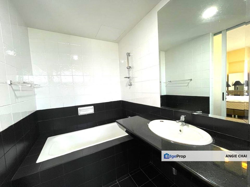 The Plaza TTDI Condominium Corner Unit for Sale, Kuala Lumpur, Taman Tun Dr Ismail