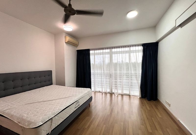 The Plaza Condominium