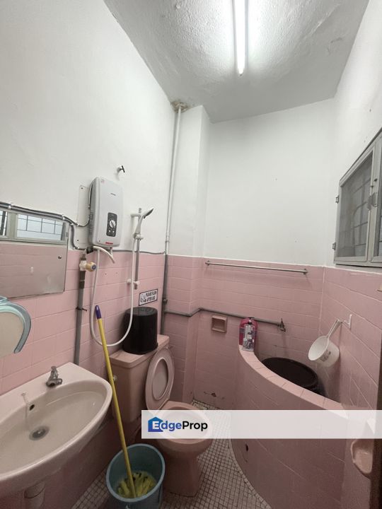 Strategic Freehold Home in Prime SS24, Taman Megah, Selangor, Petaling Jaya