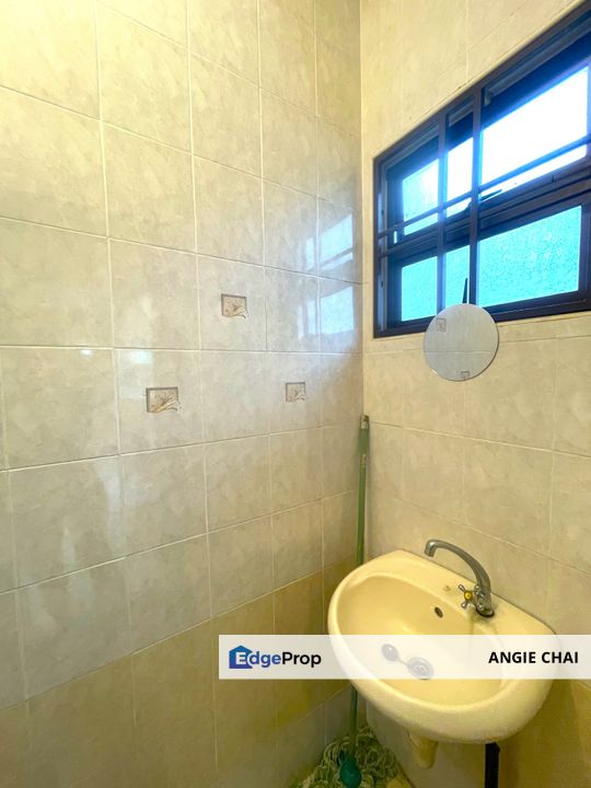 1.5-Storey Refurbished unit  Garden Townhouse @ Parkville, Selangor, Sunway Damansara