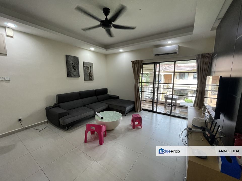 Beautifully Renovated Garden Townhouse @ Parkville, Selangor, Sunway Damansara
