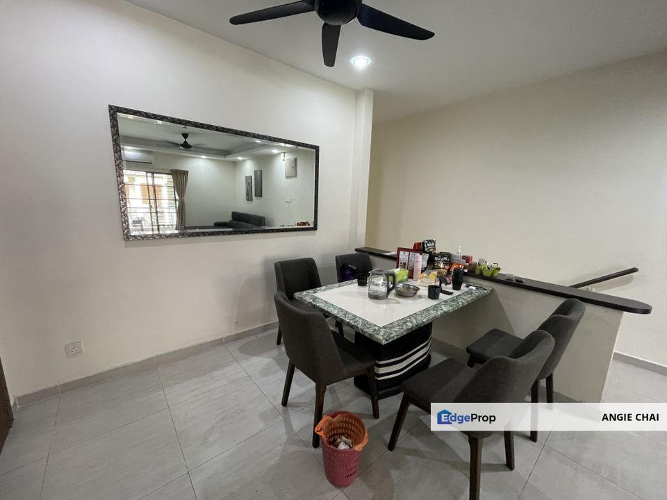 Beautifully Renovated Garden Townhouse @ Parkville, Selangor, Sunway Damansara