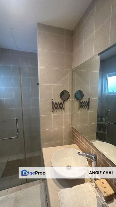 1.5-Storey Garden Villa Nestled in Lush Greenery For Sale, Selangor, Sunway Damansara