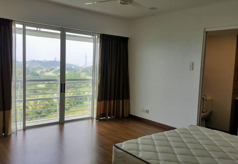 The Plaza Condominium