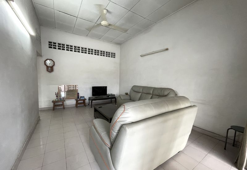 Happy Garden (Taman Gembira)