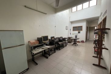 Happy Garden (Taman Gembira)