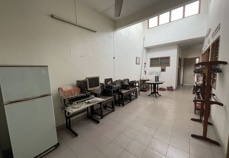 Happy Garden (Taman Gembira)