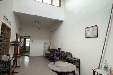 Happy Garden (Taman Gembira)