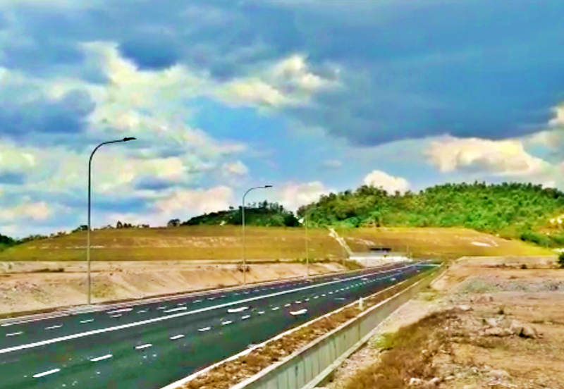 OFF JALAN RAWANG BATU ARANG